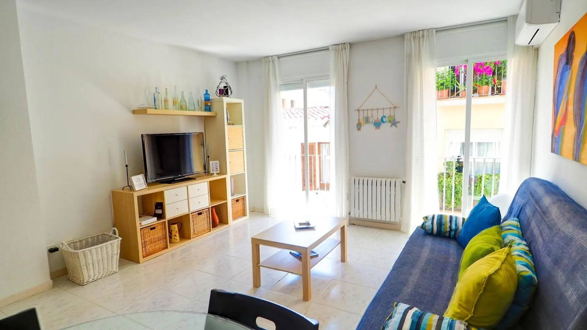 Lucy Apartment By Hello Homes Sitges